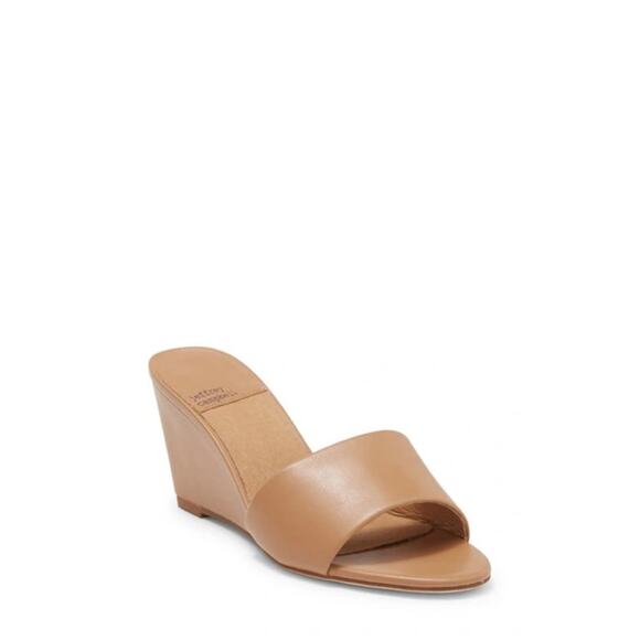 Jeffrey Campbell Shoes - New Jeffrey Campbell Raelynn Wedge Sandal in Nude Size 6.5